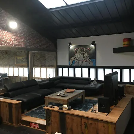 Holiday home Magnifique Loft Atypique Proche Gare Et Bord De Riviere Le Mans
